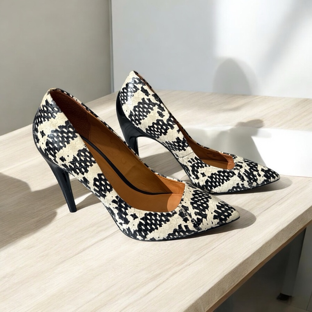 Rebecca Minkoff Black and Cream Heels…brand new (no tags)